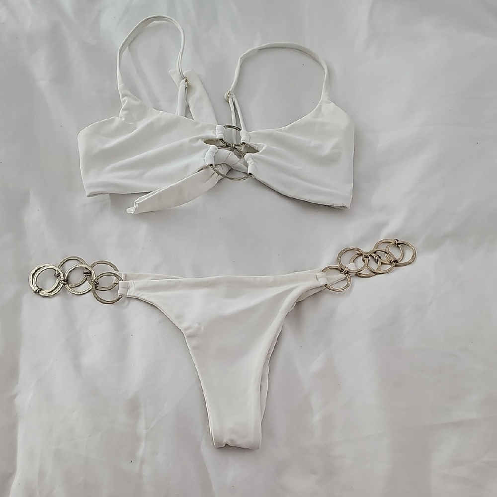 Beach Bunny Elegant White Bikini with Gold Ring Details Small Bottom Medium Top